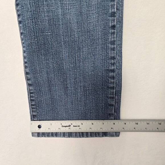 Chico’s Platinum Women’s Size 2 (US 12) Short Bootcut Medium Wash Stretch Jeans - Picture 12 of 12